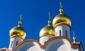 У Салігорску на пераходзе, які асвяціў бацюшка, праз два дні збілі пешахода. Адкуль пайшла мода на асвячэнне дарог?