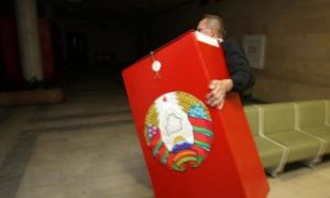Прэзідэнцкія выбары — не «фабрыка зорак», або Чаму Бабарыка сёлета не зменіць Лукашэнку